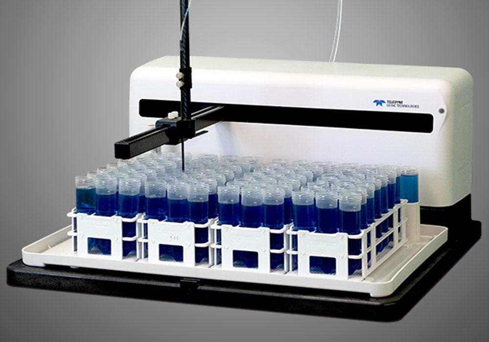 Teledyne CETAC ASX-560 autosampler, studio photograph